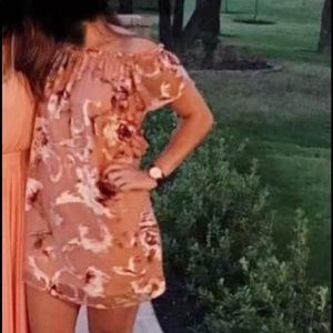 Only worn once, excellent condition!